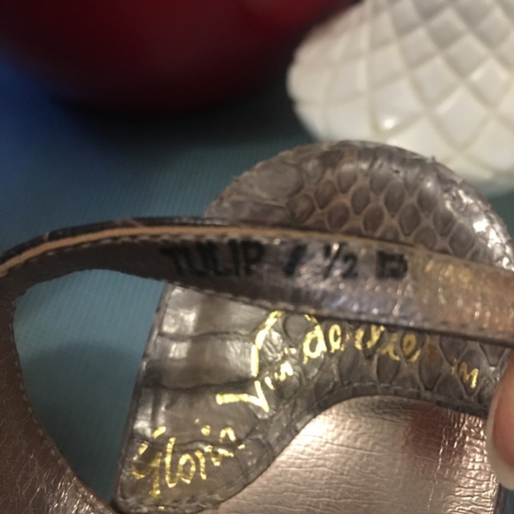 Vintage Snake Skin Shoes - Picture 4 of 5